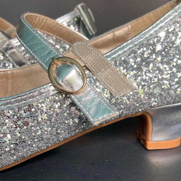 Sparkly Silver Girls Wedding Cruise Holiday Princess Heel Dress Shoes with Bow - Picture 3 of 11